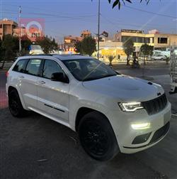 جيب جراند شيروكي